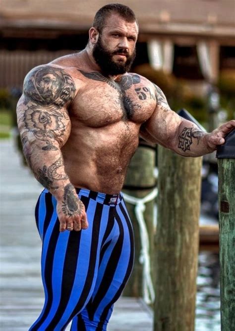 Muscle <strong>man</strong> with his shirt lifted up showing off his <strong>big</strong> hairy cock. . Naked man big